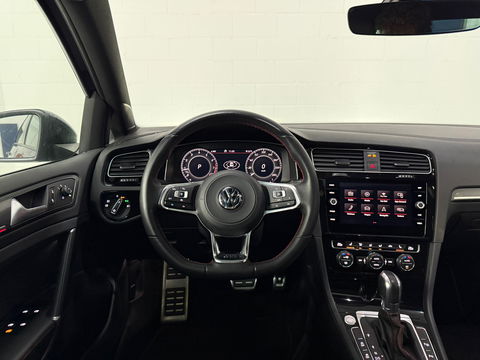 Volkswagen Golf 2.0 TSI GTI Performance