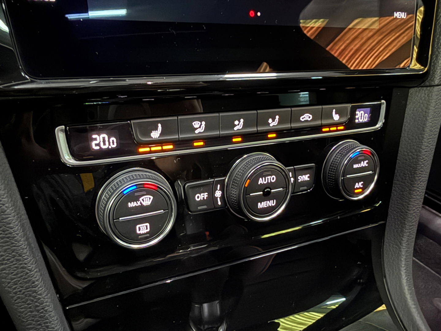 Volkswagen Golf 2.0 TSI GTI Performance