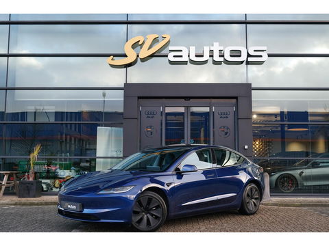 Tesla Model 3 283pk MJ2024 Nieuw model RWD 60 kWh Autopilot Zwart leder Stoelverwarming Camera NLauto 1e eigenaar