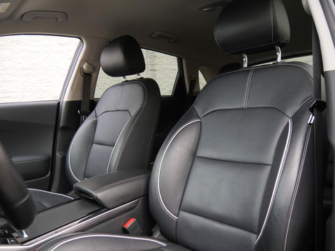 Kia e-Niro 64kWh/ 3-FASE/ SOH 100%/ EXECUTIVELINE/ TREKHAAK