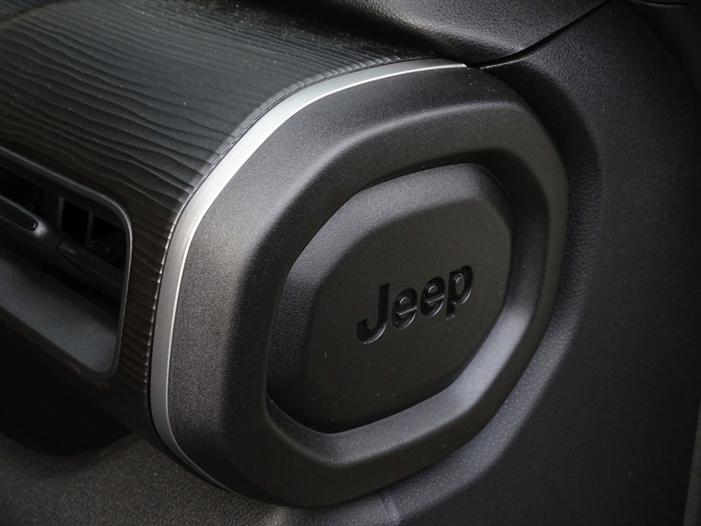 Jeep Avenger automaat 156PK / 2024 / LED *NAP*