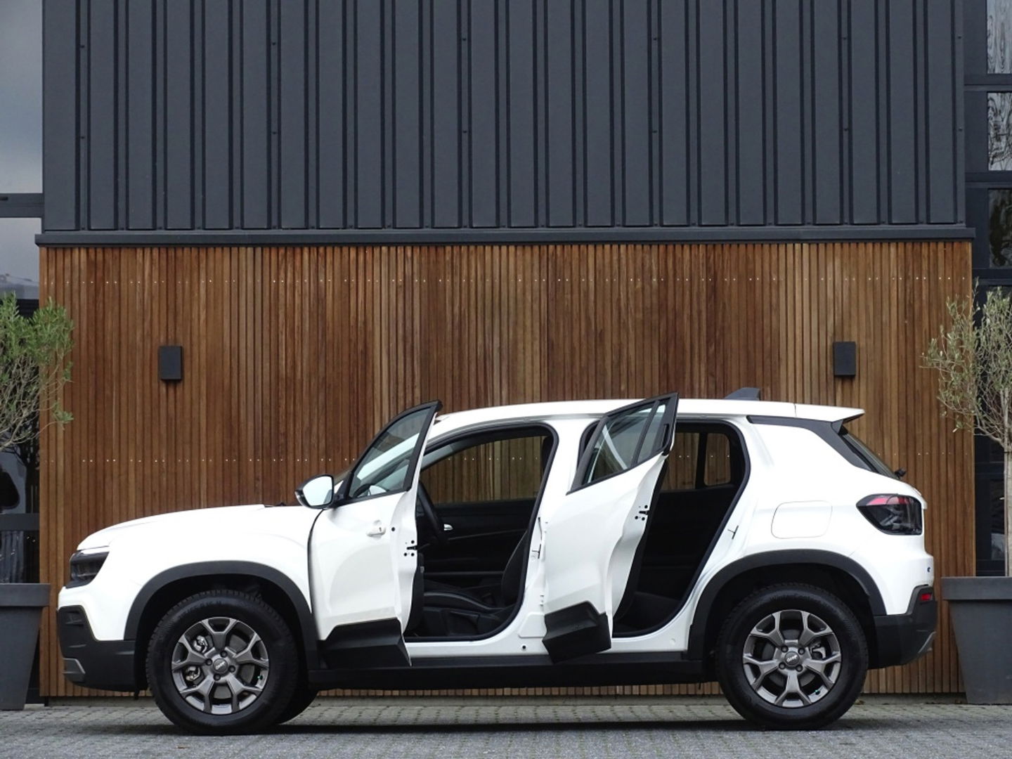 Jeep Avenger automaat 156PK / 2024 / LED *NAP*