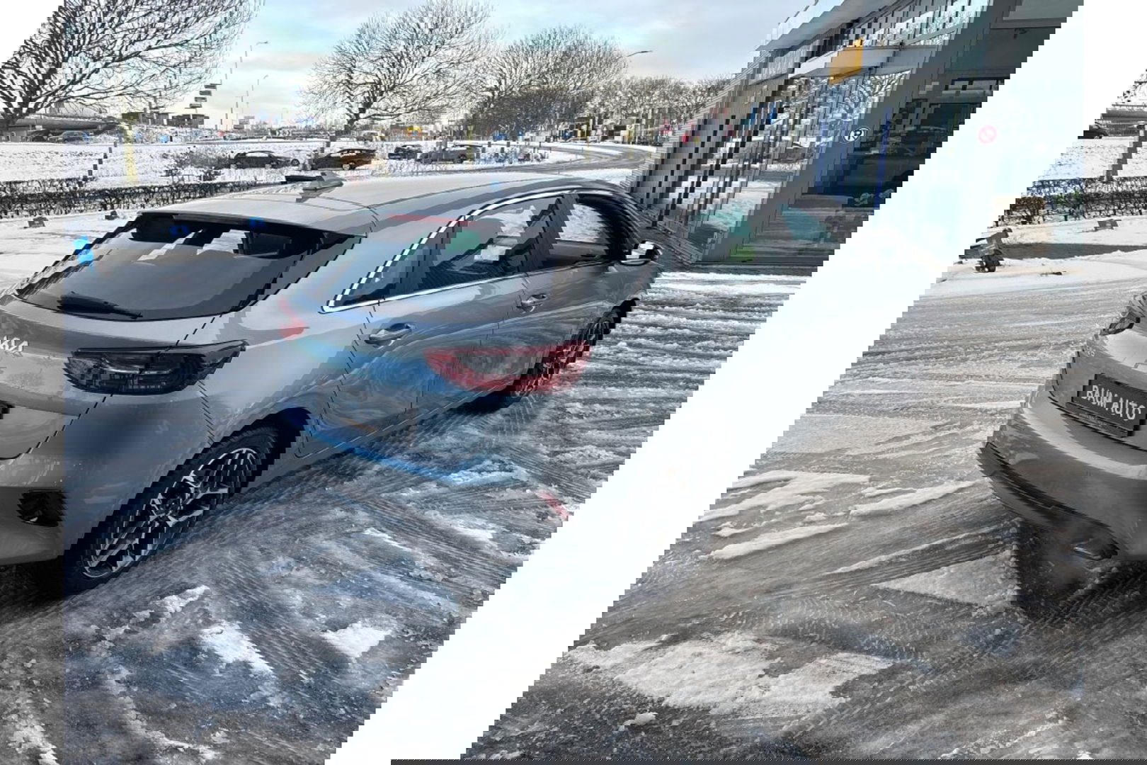 Kia Ceed 1.5 T-GDI AUTOMAAT DYNAMICLINE NAVI LMV PDC WINTERPACK