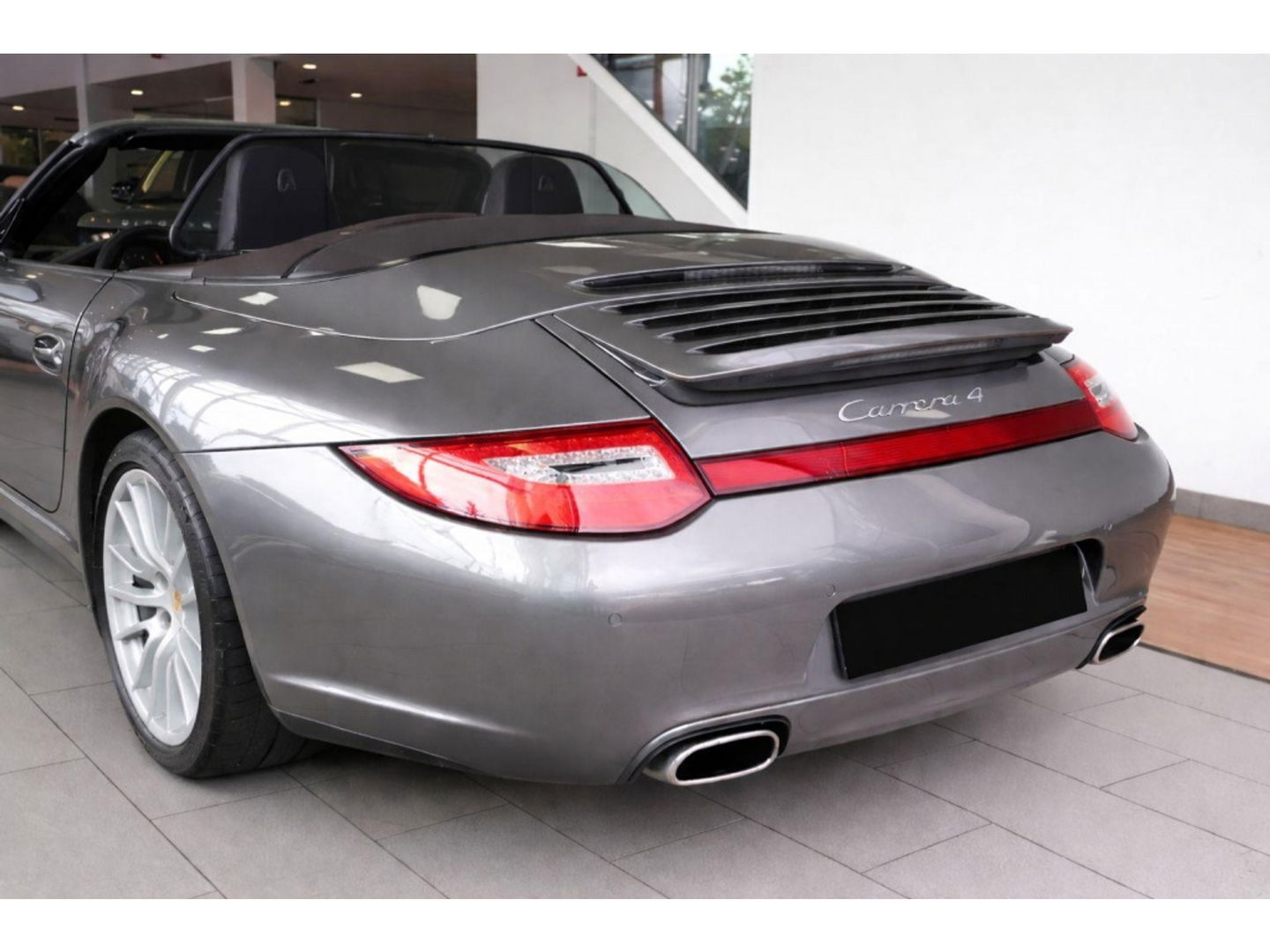 Porsche 911 Cabrio 3.6 Carrera 4 346PK PDK / PCM / LED