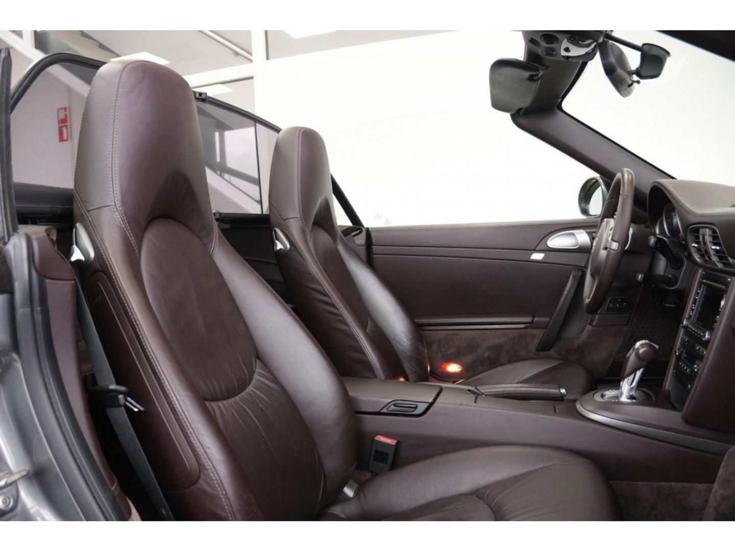 Porsche 911 Cabrio 3.6 Carrera 4 346PK PDK / PCM / LED