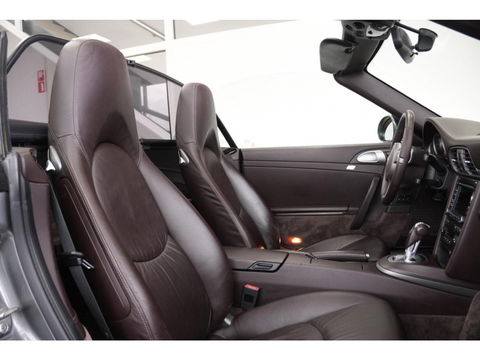 Porsche 911 Cabrio 3.6 Carrera 4 346PK PDK / PCM / LED