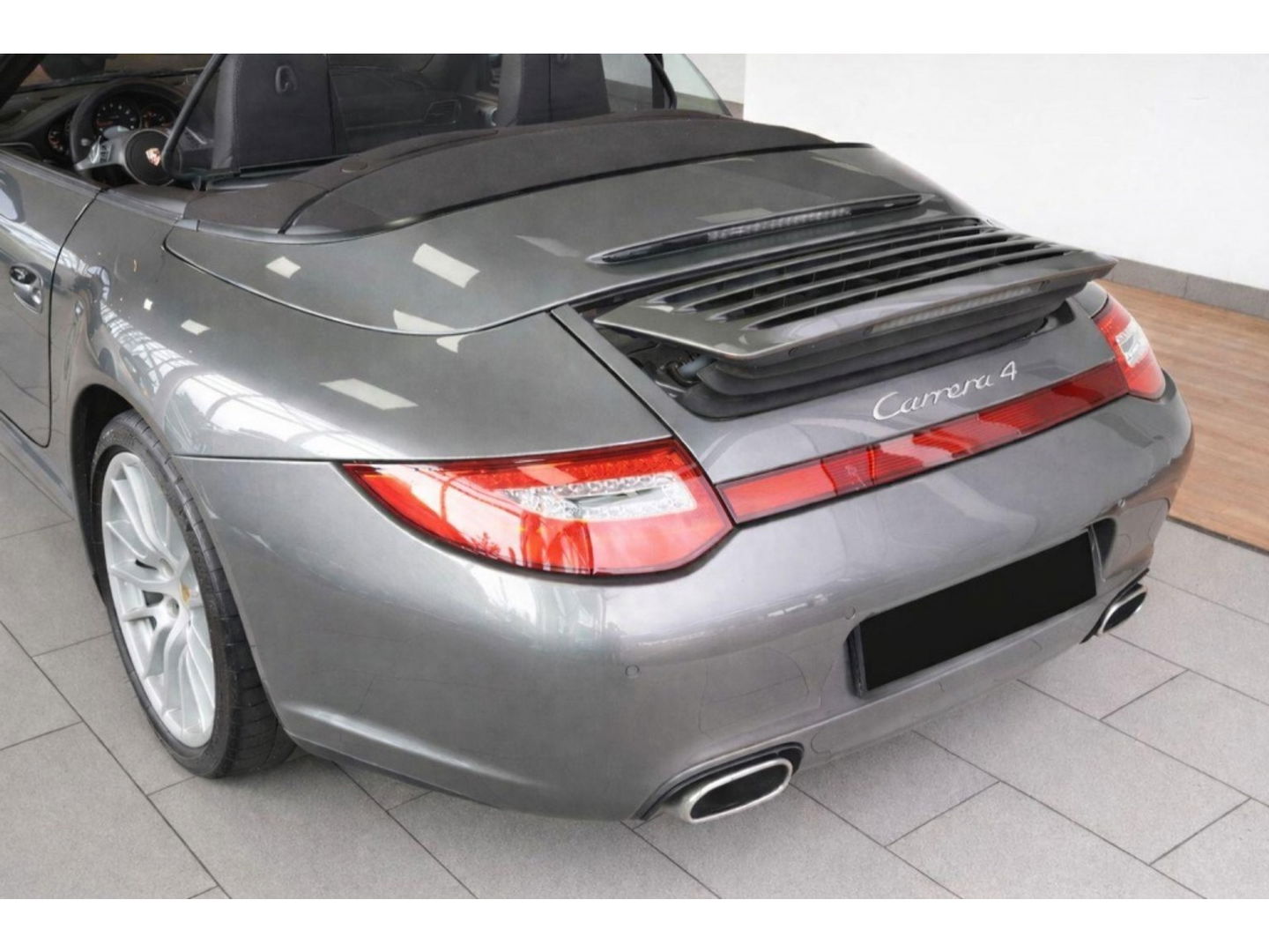 Porsche 911 Cabrio 3.6 Carrera 4 346PK PDK / PCM / LED