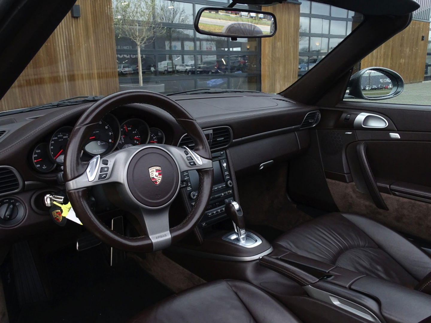 Porsche 911 Cabrio 3.6 Carrera 4 346PK PDK / PCM / LED