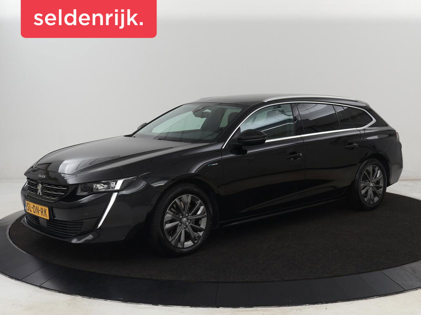 Peugeot 508 1.6 HYbrid Allure | Adaptive cruise | Half leder | Camera | Carplay | Full LED | Navigatie | Climate control | Parkeerhulp | PHEV | Plug In