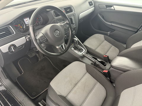 Volkswagen Jetta 1.4 TSI Hybrid Highline | Clima | Cruise | Navigatie | Parkeersens. | NAP | EXPORT