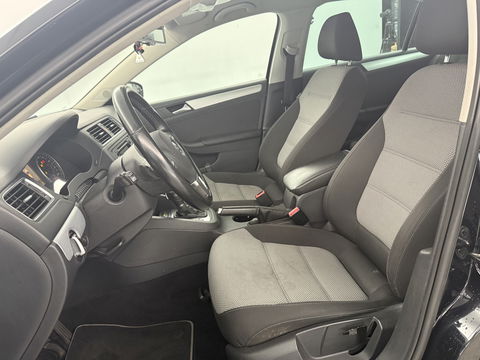 Volkswagen Jetta 1.4 TSI Hybrid Highline | Clima | Cruise | Navigatie | Parkeersens. | NAP | EXPORT