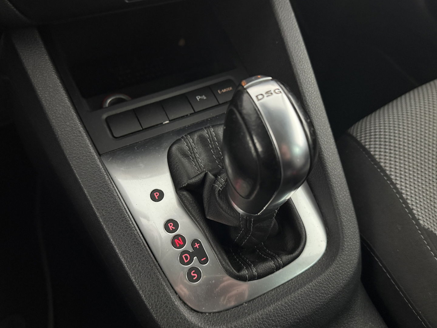 Volkswagen Jetta 1.4 TSI Hybrid Highline | Clima | Cruise | Navigatie | Parkeersens. | NAP | EXPORT