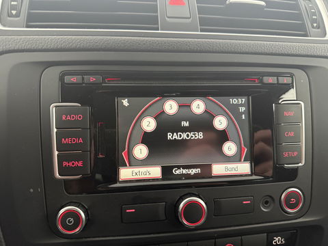 Volkswagen Jetta 1.4 TSI Hybrid Highline | Clima | Cruise | Navigatie | Parkeersens. | NAP | EXPORT