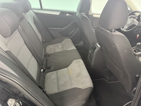 Volkswagen Jetta 1.4 TSI Hybrid Highline | Clima | Cruise | Navigatie | Parkeersens. | NAP | EXPORT