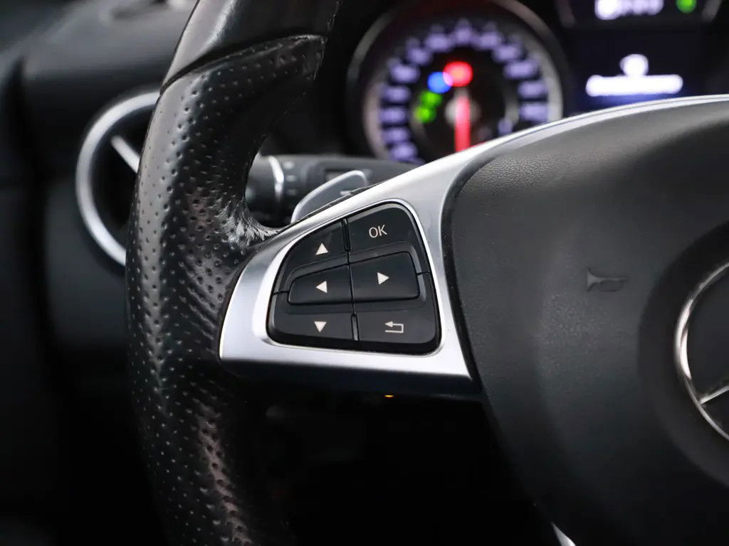 Mercedes-Benz CLA Shooting Brake AMG 45 4MATIC Pano Leer Memory