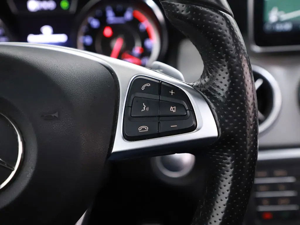 Mercedes-Benz CLA Shooting Brake AMG 45 4MATIC Pano Leer Memory