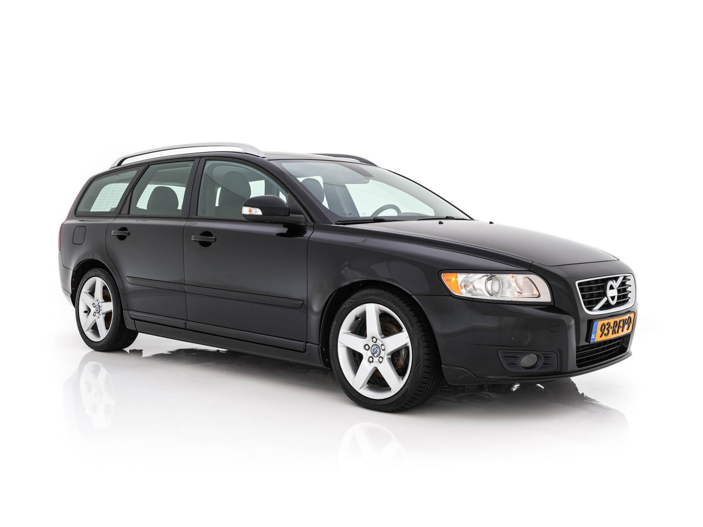Volvo V50 1.6 D2 S/S Sport *COMFORT-SEATS | ECC | PDC | TOWBAR | 17"ALU*