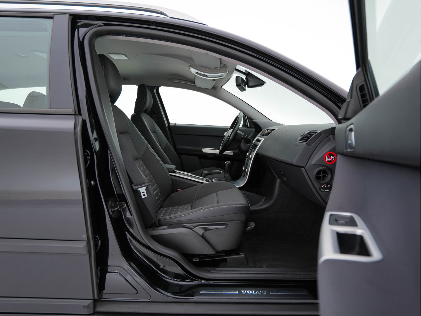 Volvo V50 1.6 D2 S/S Sport *COMFORT-SEATS | ECC | PDC | TOWBAR | 17"ALU*