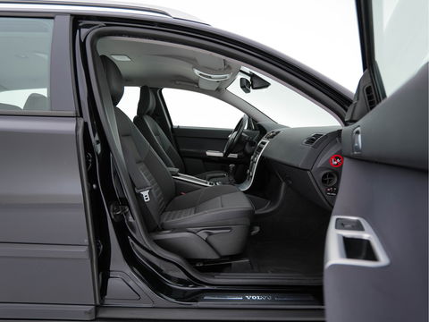 Volvo V50 1.6 D2 S/S Sport *COMFORT-SEATS | ECC | PDC | TOWBAR | 17"ALU*