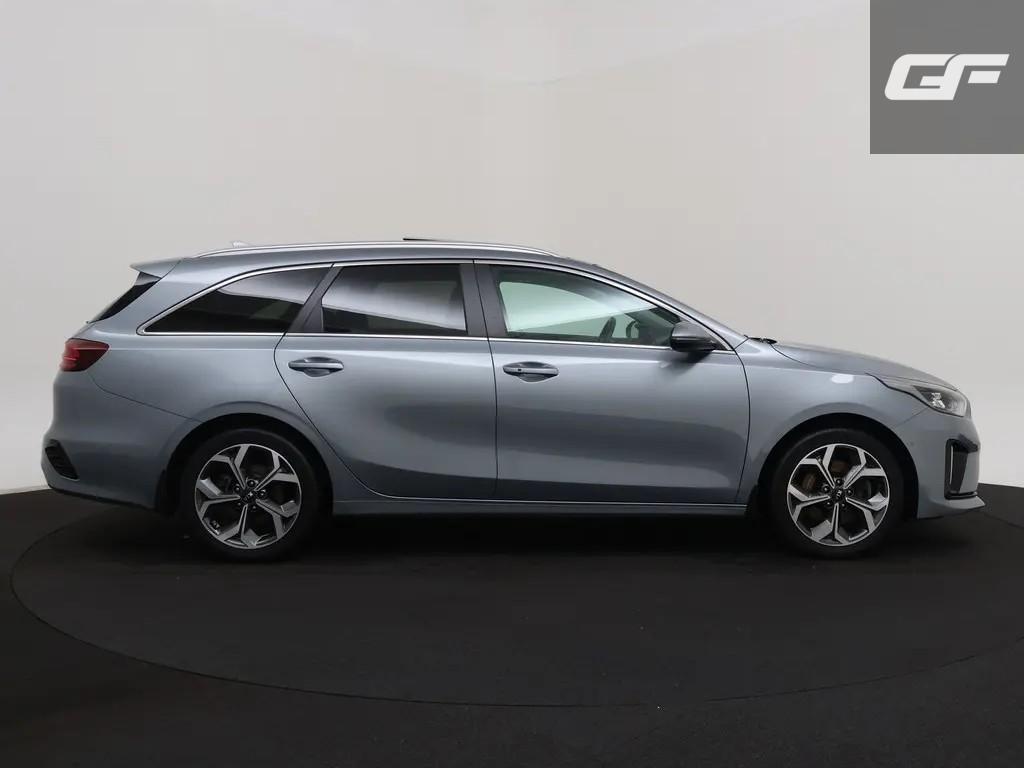 Kia Ceed Sportswagon 1.6 GDI PHEV DynamicPlusLine Pano ACC Camera