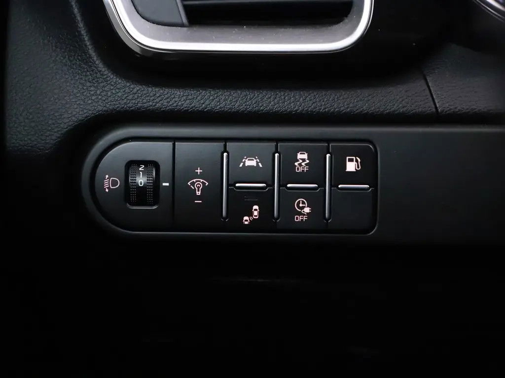 Kia Ceed Sportswagon 1.6 GDI PHEV DynamicPlusLine Pano ACC Camera