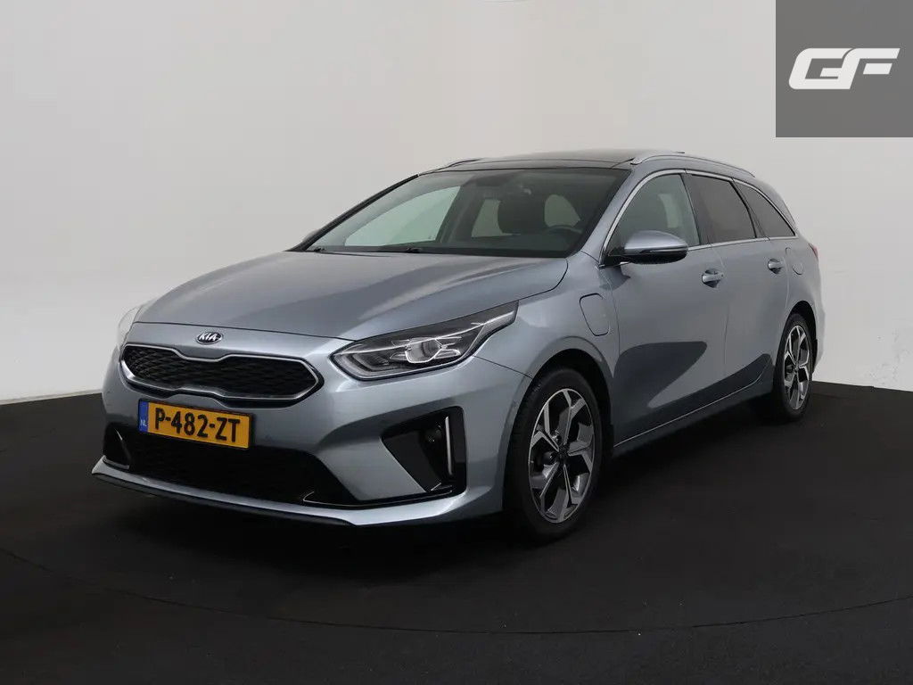 Kia Ceed Sportswagon 1.6 GDI PHEV DynamicPlusLine Pano ACC Camera