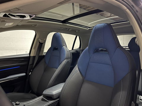 Lynk & Co 01 1.5 Plug-in Black Edition Sfeerver. NAP