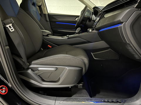 Lynk & Co 01 1.5 Plug-in Black Edition Sfeerver. NAP