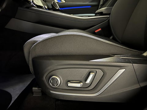 Lynk & Co 01 1.5 Plug-in Black Edition Sfeerver. NAP