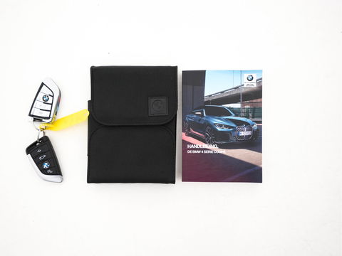 BMW 4 Serie Coupé 420i ( new-modell ) M-Sport-Pack High Executive (INCL-BTW) Aut.*PANO | LASER-LED | LEATHER | DIGI-COCKPIT | CAMERA | HIFI-SOUND | HEATED-SPORTSEATS | NAVI-FULLMAP | AMBIENT-LIGHT | ECC | CARPLAY | PDC | CRUISE | 19''ALU *