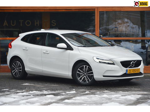 Volvo V40 T2 Polar+ | Dealer onderhouden | Automaat | Stoelverwarming | 4 All-Seasons | Cruise Control |