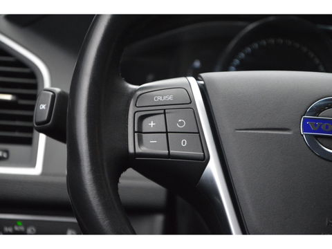 Volvo XC60 T5 AWD Inscription | Trekhaak 2000KG | Dealer onderhouden | Stoelverwarming | Leer | Cruise Control | Bluetooth |