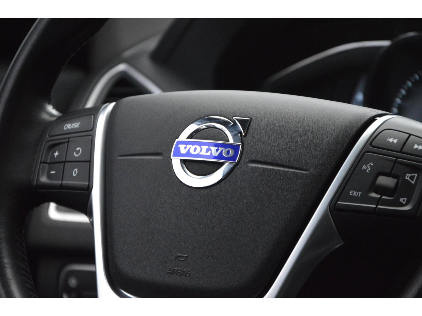 Volvo XC60 T5 AWD Inscription | Trekhaak 2000KG | Dealer onderhouden | Stoelverwarming | Leer | Cruise Control | Bluetooth |