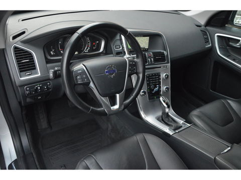 Volvo XC60 T5 AWD Inscription | Trekhaak 2000KG | Dealer onderhouden | Stoelverwarming | Leer | Cruise Control | Bluetooth |