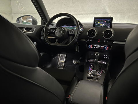 Audi A3 Sportback 35 TFSI 150PK S-Line Black Edition Virtual