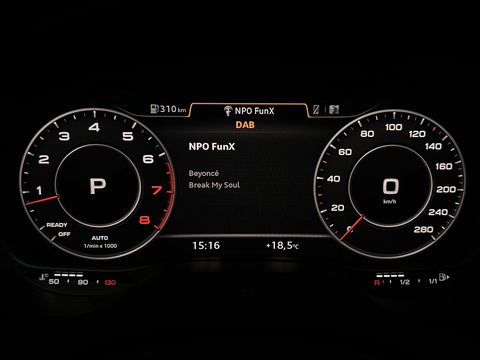 Audi A3 Sportback 35 TFSI 150PK S-Line Black Edition Virtual