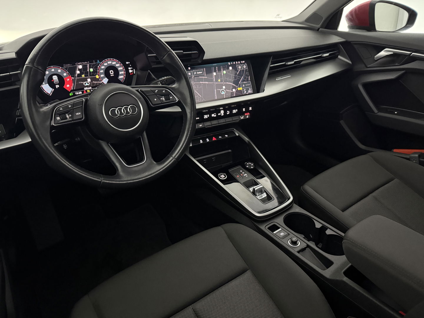 Audi A3 35 TFSI Pro Line | Pano | Virtual | Camera | Carplay | Navi | Stoelverw. | Keyless | NAP