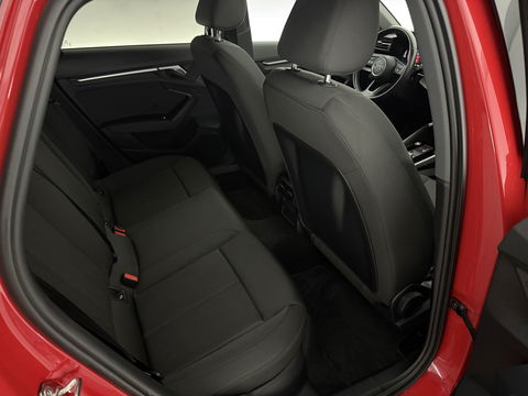 Audi A3 35 TFSI Pro Line | Pano | Virtual | Camera | Carplay | Navi | Stoelverw. | Keyless | NAP