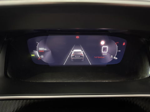 Peugeot 2008 1.2 PureTech | Pano | Virtual | Camera | Trekh. | Cruise | Carplay | Stoelverw. | NAP