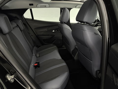 Peugeot 2008 1.2 PureTech | Pano | Virtual | Camera | Trekh. | Cruise | Carplay | Stoelverw. | NAP