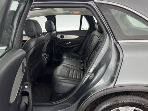 Mercedes-Benz GLC 220d 4MATIC Premium Plus (INCL-BTW) *PANO | LEATHER | FULL-LED | MEMORY-PACK | TOPVIEW | BLINDSPOT | HEATED-COMFORTSEATS | NAVI-FULLMAP | ECC | PDC | CRUISE | SHIFTPADDLES | TOWBAR | 18''ALU*