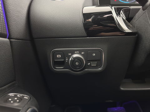 Mercedes-Benz EQA 250 Business Solution Luxury 67 kWh [ 3-Fase ] (SOH-94%) (INCL-BTW) *PANO | LEATHER | WIDESCREEN-COCKPIT | FULL-LED | BLINDSPOT | AMBIENT-LIGHT | CAMERA | NAVI-FULLMAP | DAB+ | COMFORT-SEATS | ECC | SHIFTPADDLES | CRUISE | HEATED-SEATS | ...