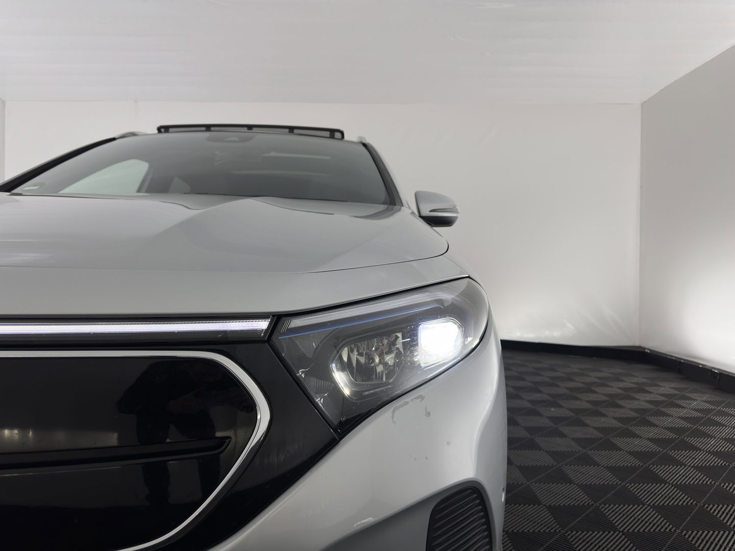 Mercedes-Benz EQA 250 Business Solution Luxury 67 kWh [ 3-Fase ] (SOH-94%) (INCL-BTW) *PANO | LEATHER | WIDESCREEN-COCKPIT | FULL-LED | BLINDSPOT | AMBIENT-LIGHT | CAMERA | NAVI-FULLMAP | DAB+ | COMFORT-SEATS | ECC | SHIFTPADDLES | CRUISE | HEATED-SEATS | ...