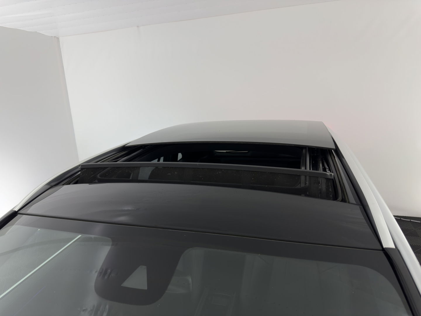 Mercedes-Benz EQA 250 Business Solution Luxury 67 kWh [ 3-Fase ] (SOH-94%) (INCL-BTW) *PANO | LEATHER | WIDESCREEN-COCKPIT | FULL-LED | BLINDSPOT | AMBIENT-LIGHT | CAMERA | NAVI-FULLMAP | DAB+ | COMFORT-SEATS | ECC | SHIFTPADDLES | CRUISE | HEATED-SEATS | ...