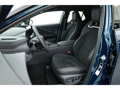 Toyota C-HR 2.0 Plug-in Hybrid 220 GR SPORT | JBL Audio | Memory Seat | Navi + CarPlay | Stoel- Stuurverw. | Adapt. Cruise | Dodehoekdet.