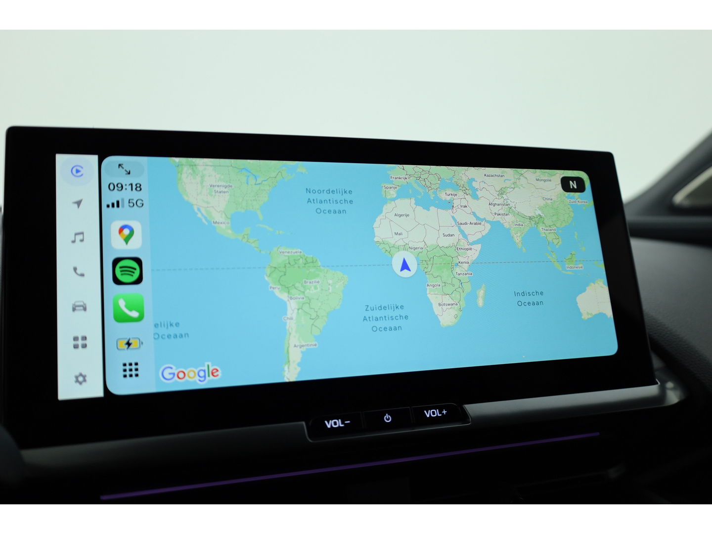 Toyota C-HR 2.0 Plug-in Hybrid 220 GR SPORT | JBL Audio | Memory Seat | Navi + CarPlay | Stoel- Stuurverw. | Adapt. Cruise | Dodehoekdet.