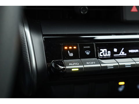 Toyota C-HR 2.0 Plug-in Hybrid 220 GR SPORT | JBL Audio | Memory Seat | Navi + CarPlay | Stoel- Stuurverw. | Adapt. Cruise | Dodehoekdet.