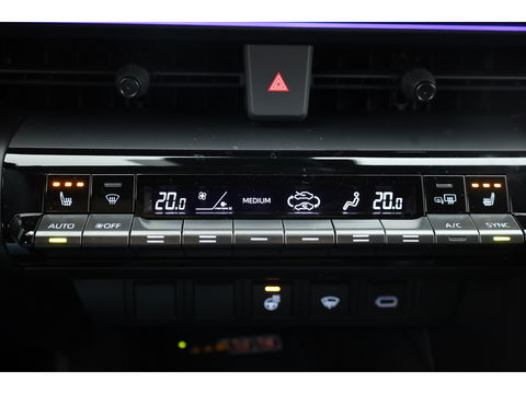 Toyota C-HR 2.0 Plug-in Hybrid 220 GR SPORT | JBL Audio | Memory Seat | Navi + CarPlay | Stoel- Stuurverw. | Adapt. Cruise | Dodehoekdet.