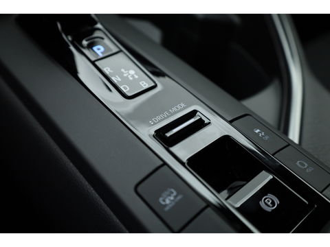 Toyota C-HR 2.0 Plug-in Hybrid 220 GR SPORT | JBL Audio | Memory Seat | Navi + CarPlay | Stoel- Stuurverw. | Adapt. Cruise | Dodehoekdet.