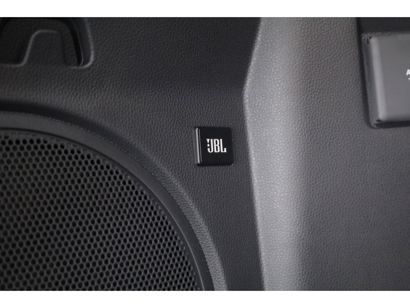 Toyota C-HR 2.0 Plug-in Hybrid 220 GR SPORT | JBL Audio | Memory Seat | Navi + CarPlay | Stoel- Stuurverw. | Adapt. Cruise | Dodehoekdet.